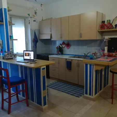 Sea And Relax In An Artist House Holiday home *